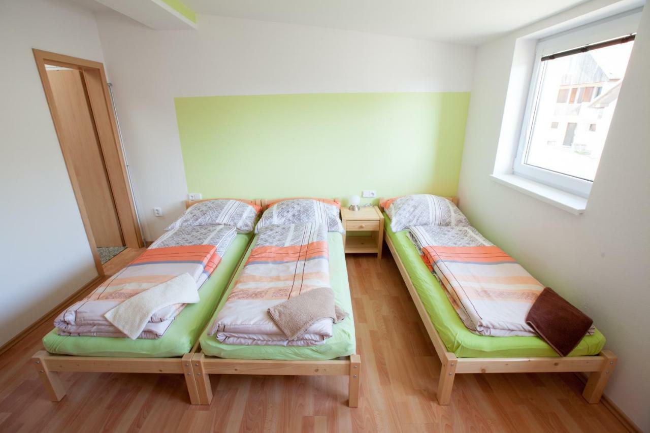Sklipek Vinarstvi Paul Hotel Velke Bilovice ภายนอก รูปภาพ